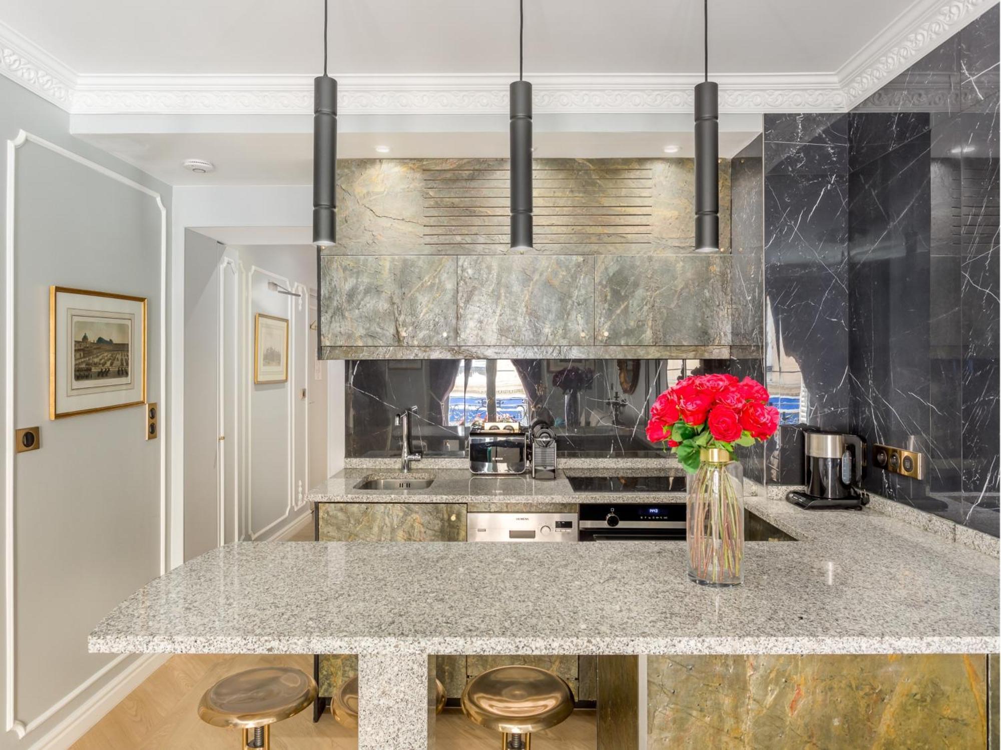 Merveil - Luxury Suite -Champs Elysees-Ponthieu II ปารีส ภายนอก รูปภาพ